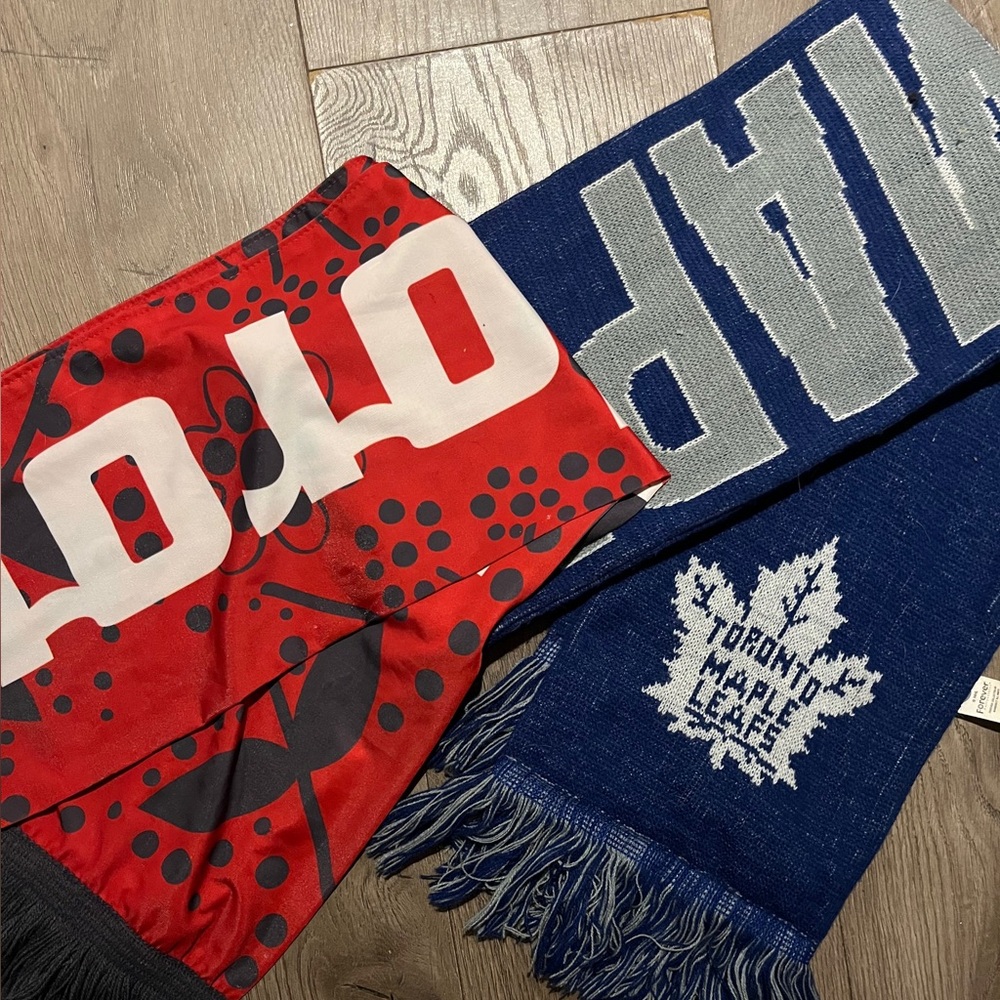 Scarfs 2 Toronto sports ,adidas FC soccer, Hockey Toronto Maple Leafs men's